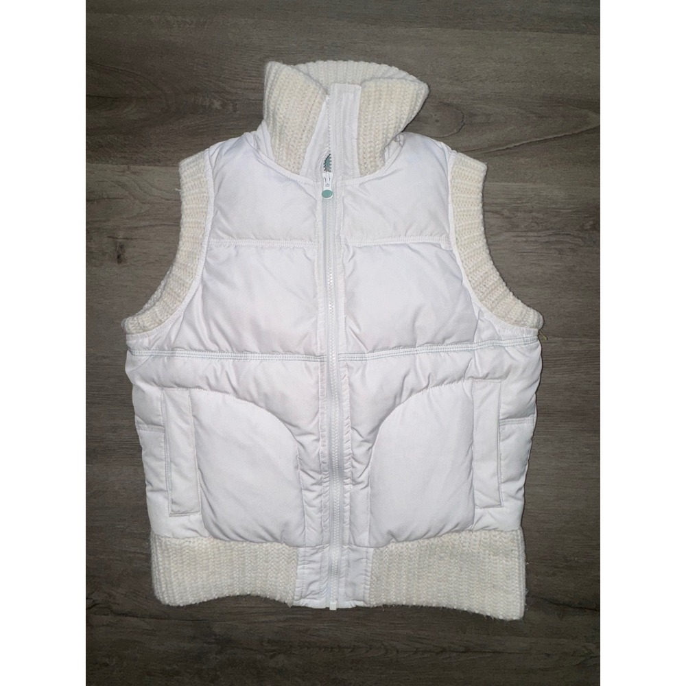 TNA Women's Goose Down White Puffer Vest, Small